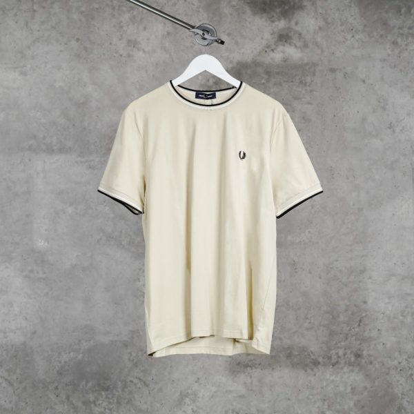 FRED PERRY CREAM TSHIRT