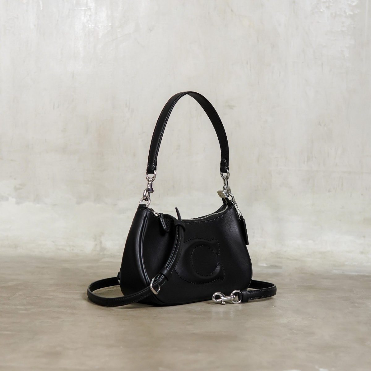 COACH BLACK BAG