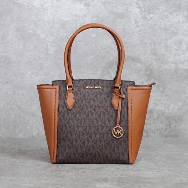 MICHAEL KORS DARK BROWN CAMEL TOTE BAG