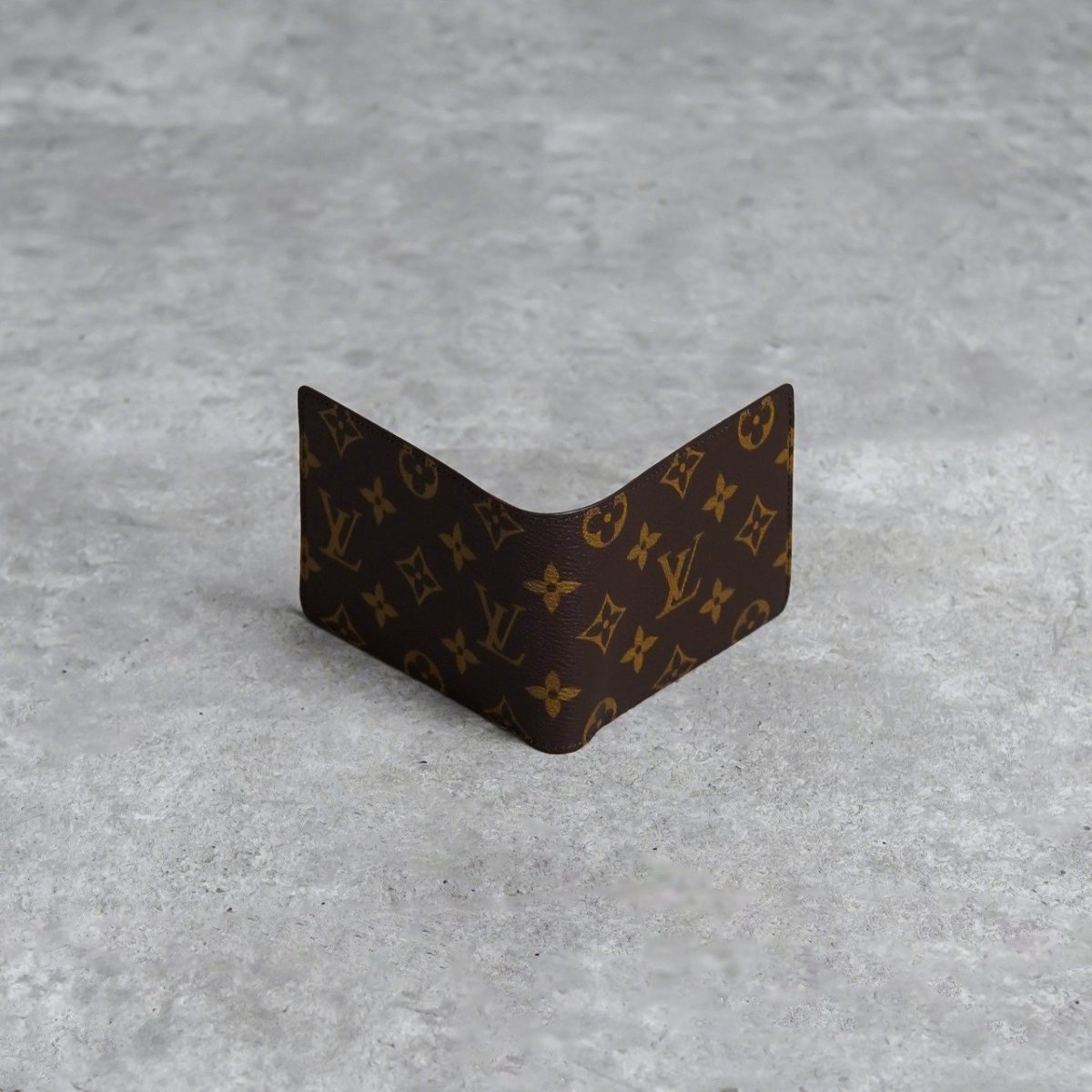 LOUIS VUITTON BROWN WALLET