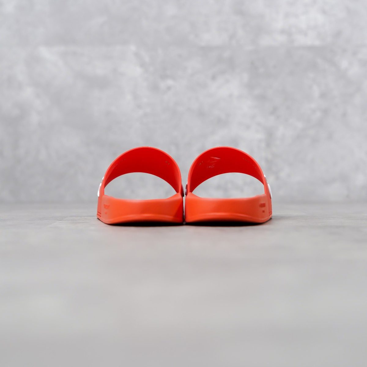 GIVENCHY RED ORANGE SLIDE