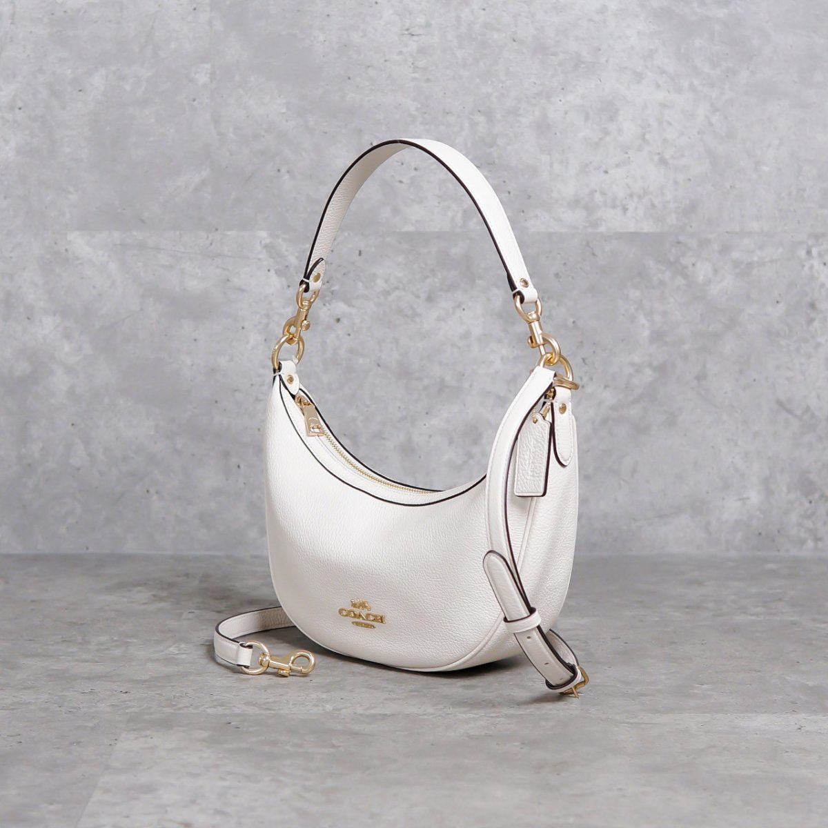 COACH WHITE HOBO BAG WITH LONG STRAP