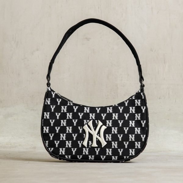 MLB NY WHITE BLACK HOBO BAG