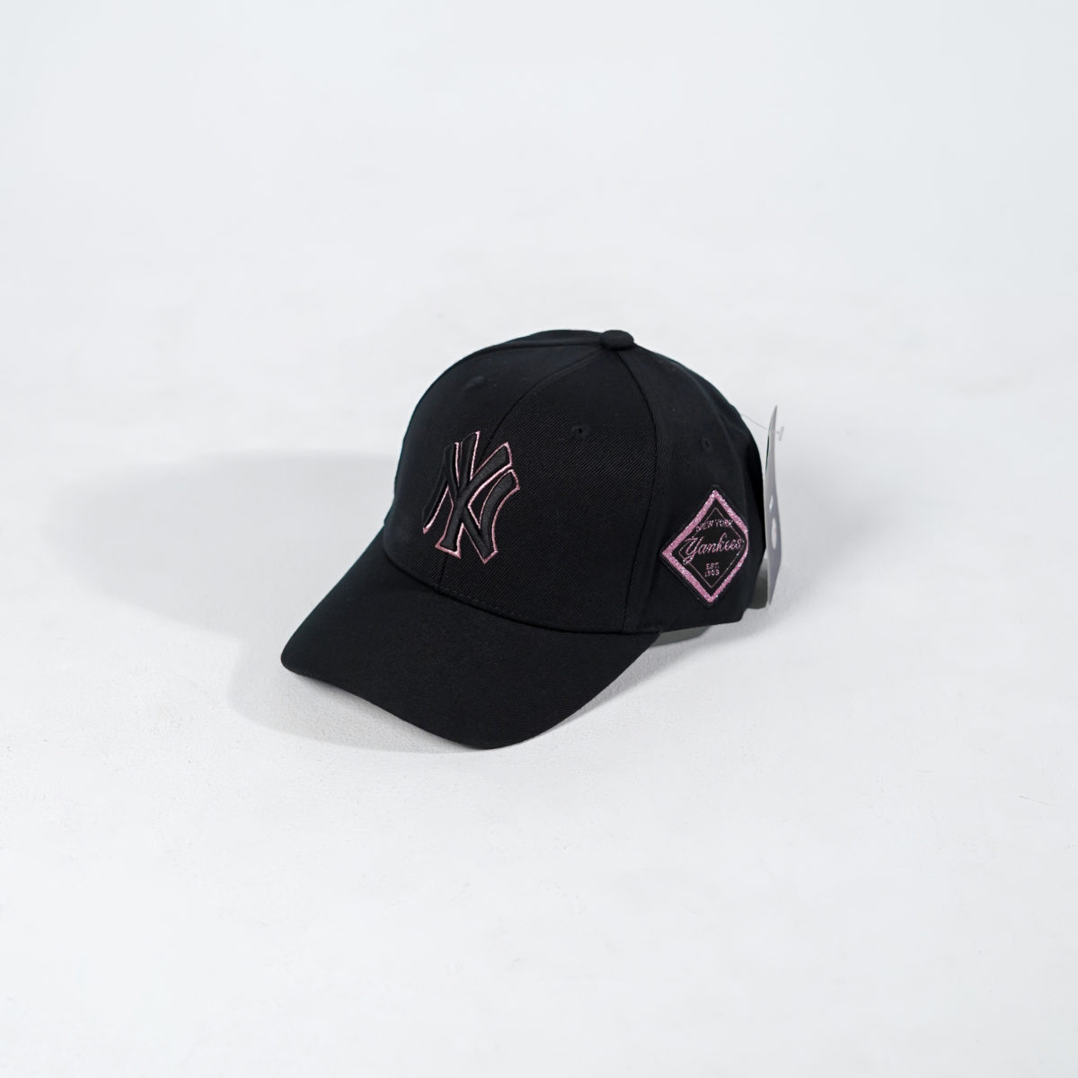 MLB NY OUTLINE YANKEES PINK BLACK CAP
