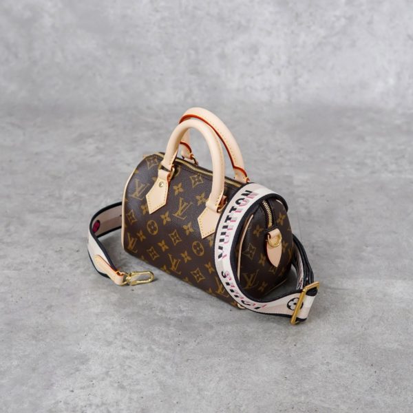 LOUIS VUITTON BROWN SHOULDER BAG