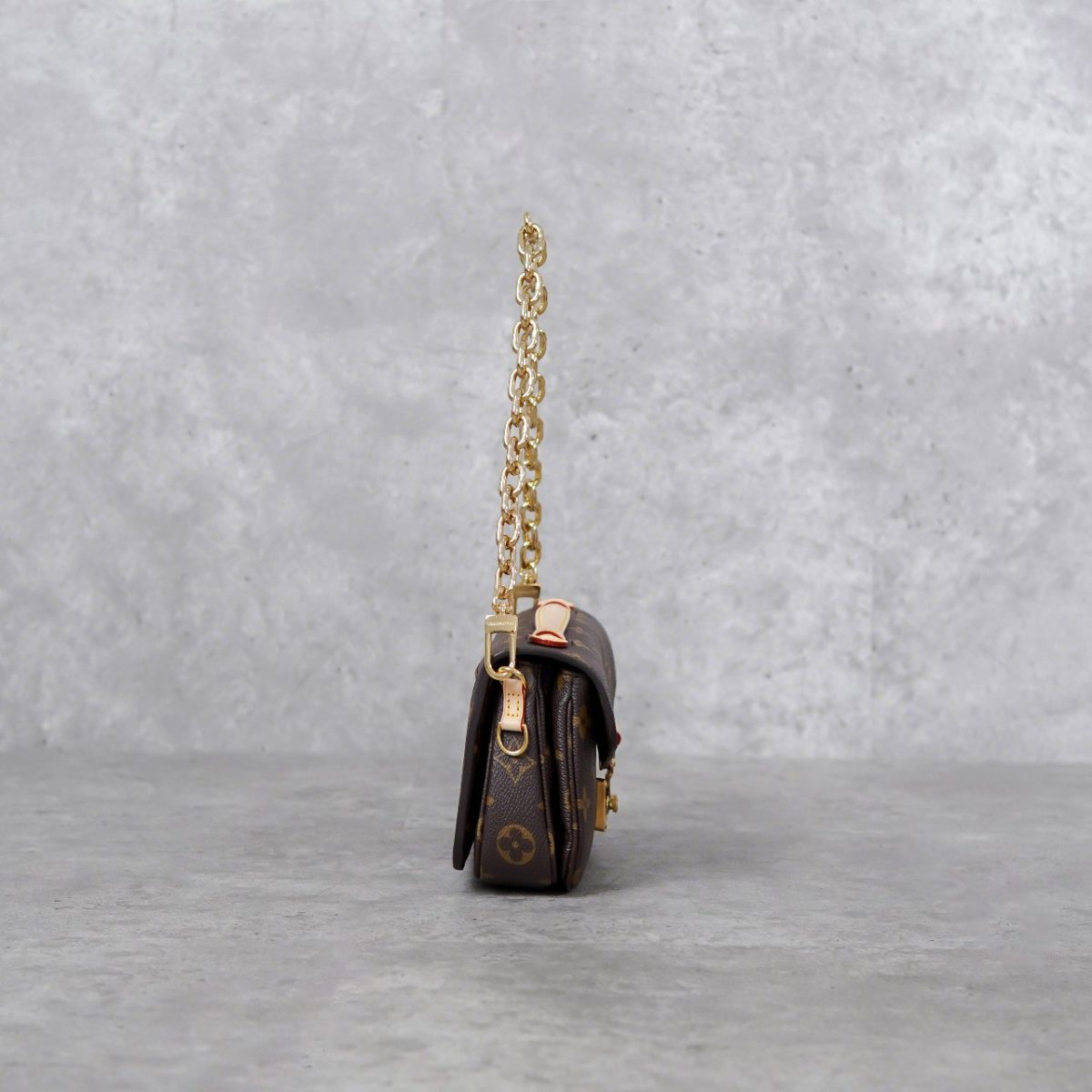 LOUIS VUITTON BROWN SHOULDER BAG