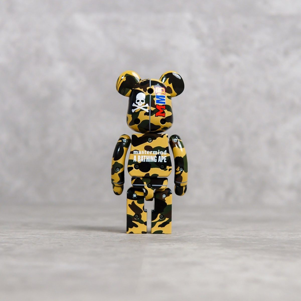 MASTERMIND X BAPE BEARBRICK CAMO 200 - 200%