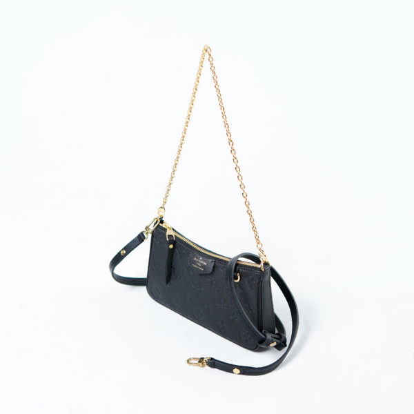 LOUIS VUITTON BLACK SHOULDER BAG