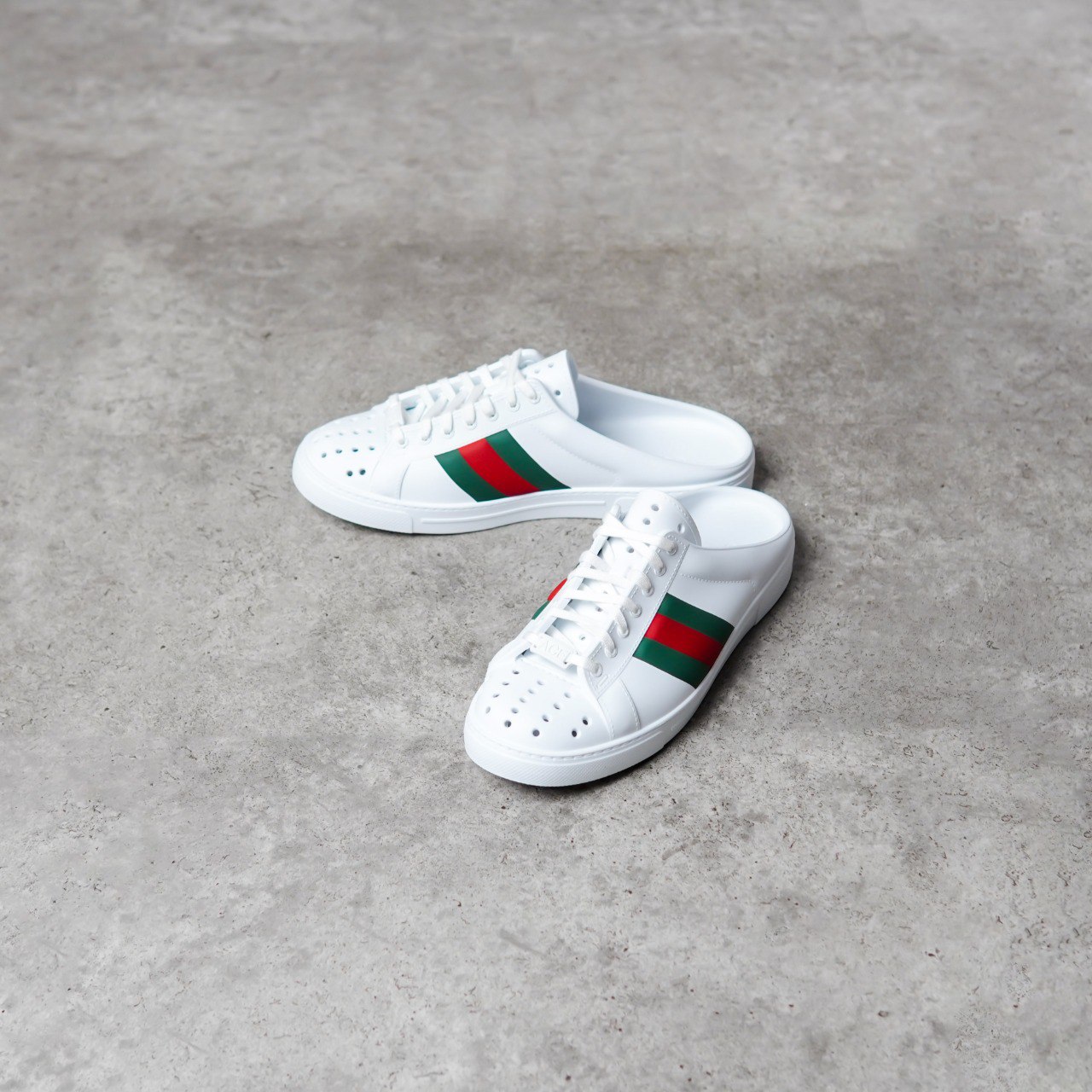 GUCCI 100% AUTHENTIC | HYPESNEAKER.ID GUCCI 100% AUTHENTIC | HYPESNEAKER.ID
